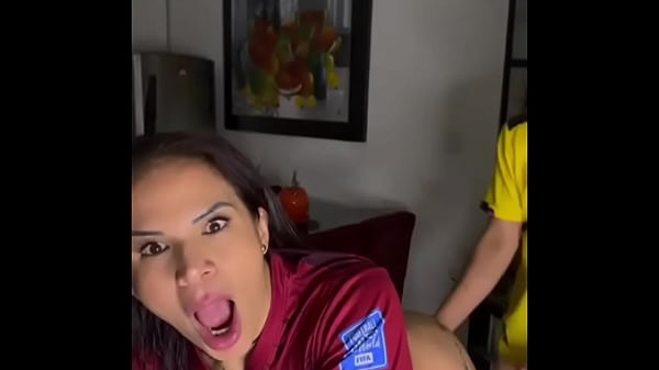 Mature Venezuelan woman decides who to fuck her better: a highland man or a coastal man