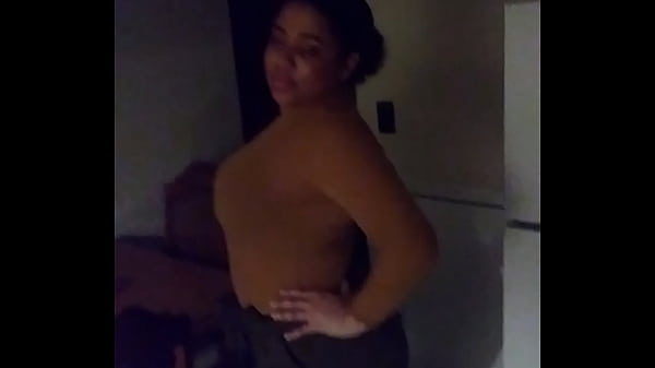 Sexy thick latina