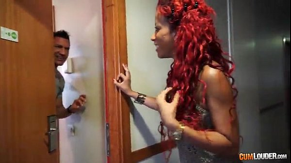 horny black girl in spanish
