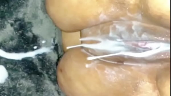 Amateur creamy pussy